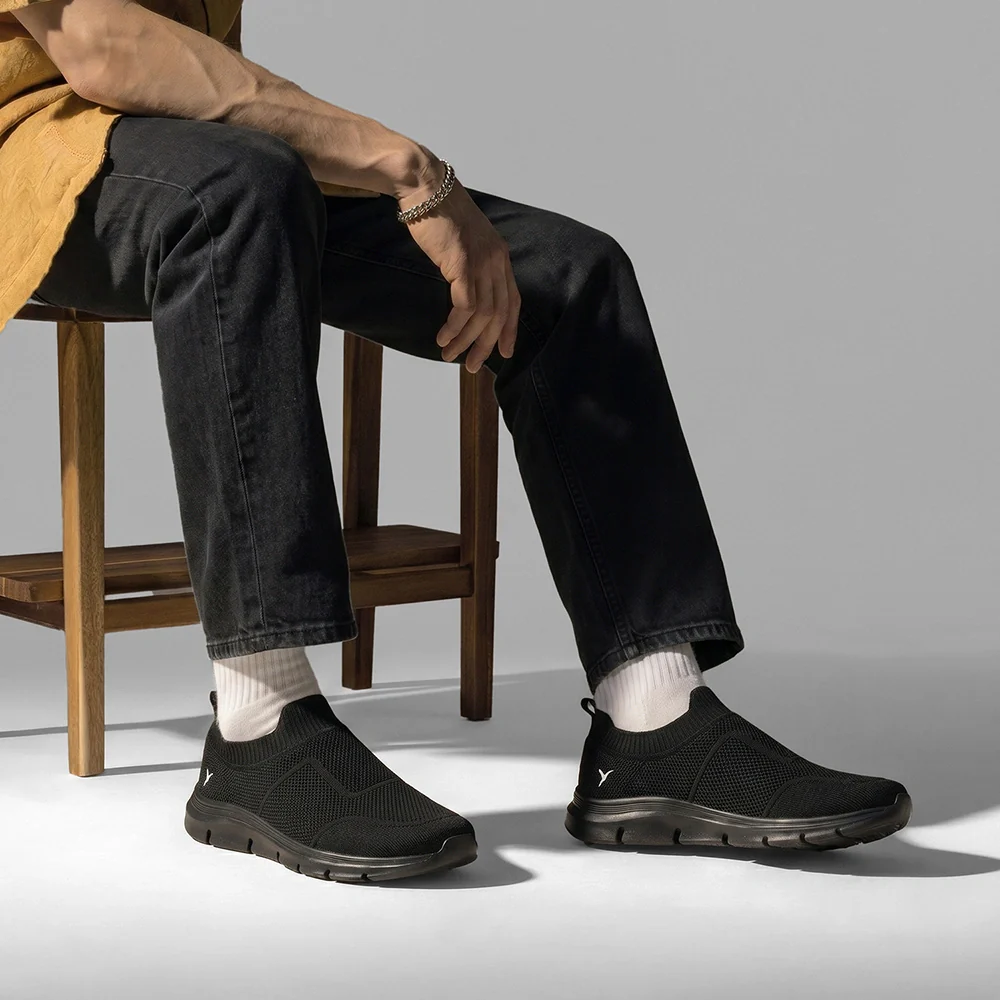 UrbanEazy Slip-Ons for Men - Image 3