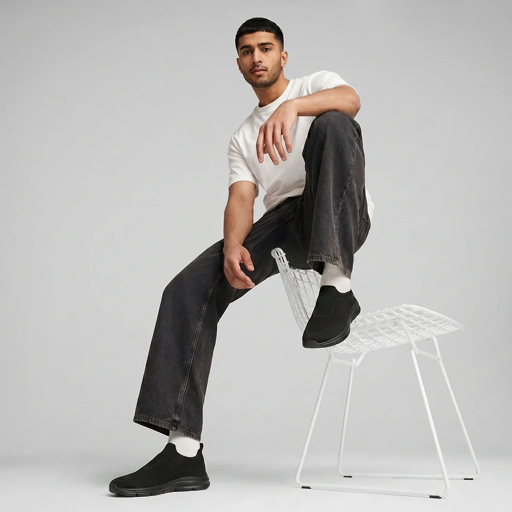 UrbanEazy Slip-Ons for Men - Image 6